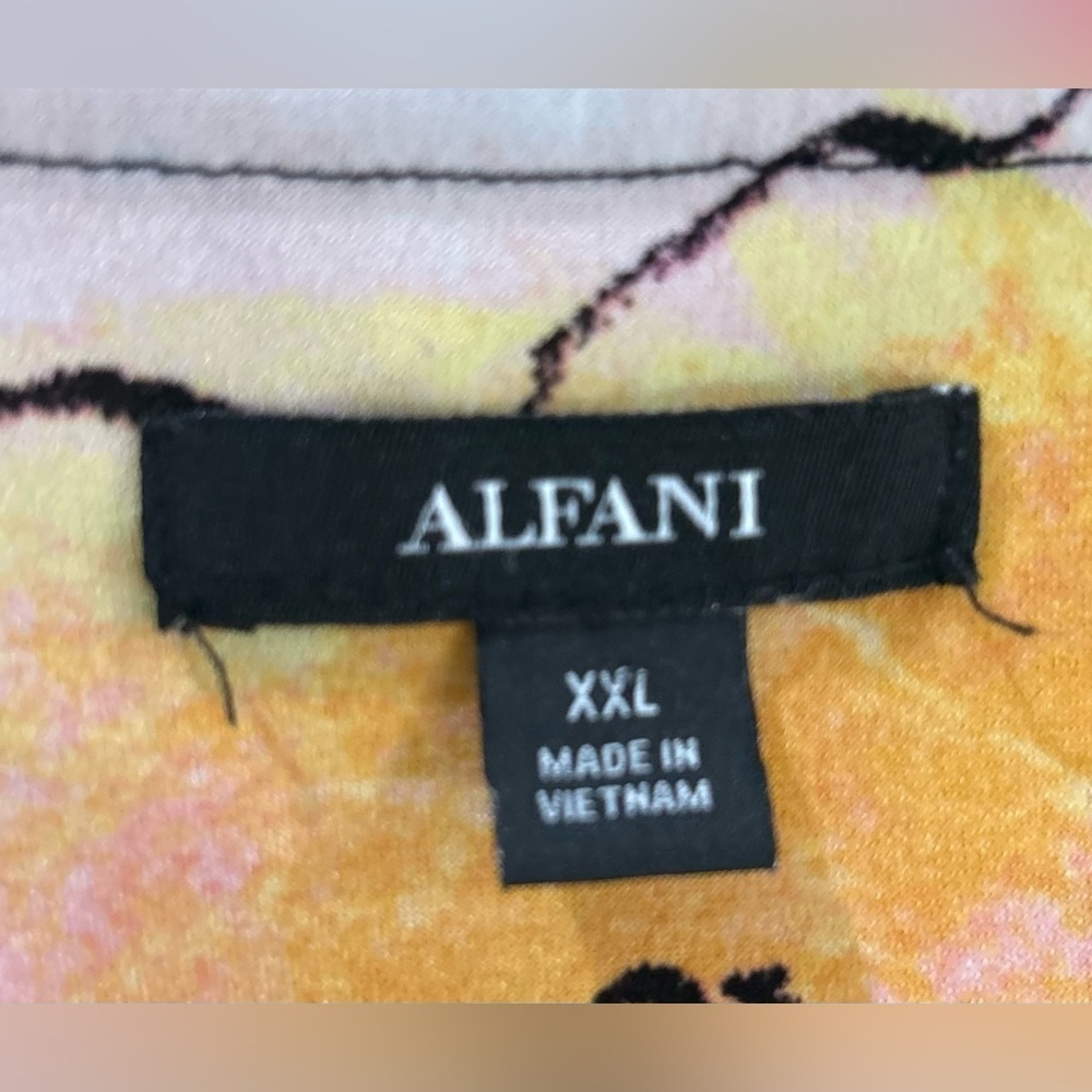 Alfani Women's Black Floral Print Flare-Sleeve Blouse Size XXL - Picture 3 of 5